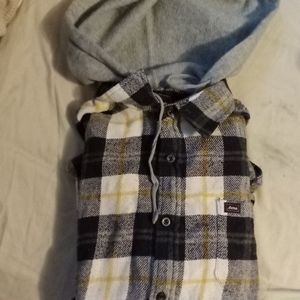 Hooded Aeropostale shirt